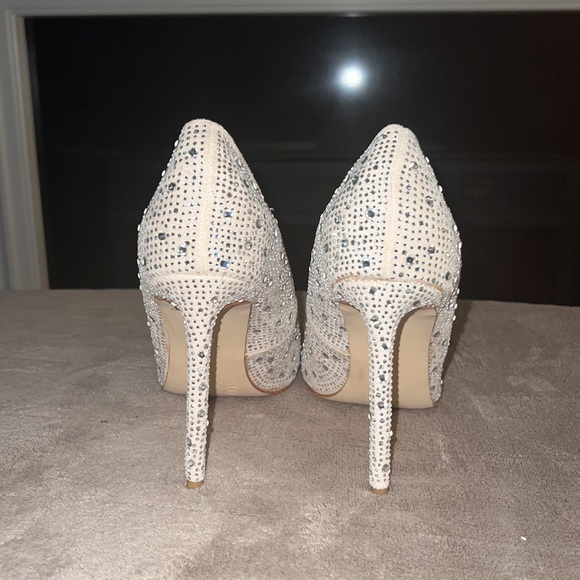 Beautiful Rhinestone Heels!!! - Picture 3 of 4